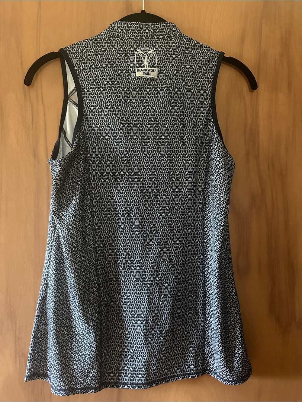 Blackwolf Run Golf Sleeveless Zip-Front Small Tank Top - Picture 3 of 3
